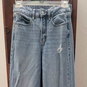 Old Navy Extra High-Rise Sky-HI Wide Leg Secret-Smooth Pockets Jeans - Size 0